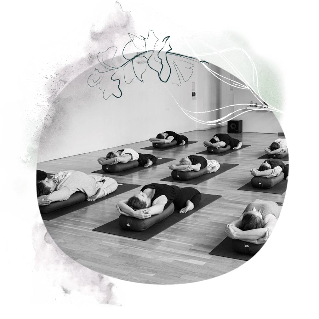 Teacher Training Yoga Berlin: Vertiefung der Ausbildung mit langjährigen Experten
